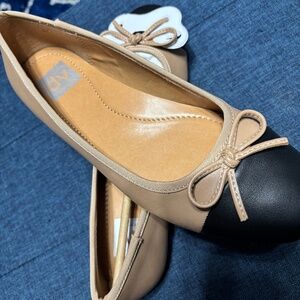 Women’s Flats- Dolce Vita